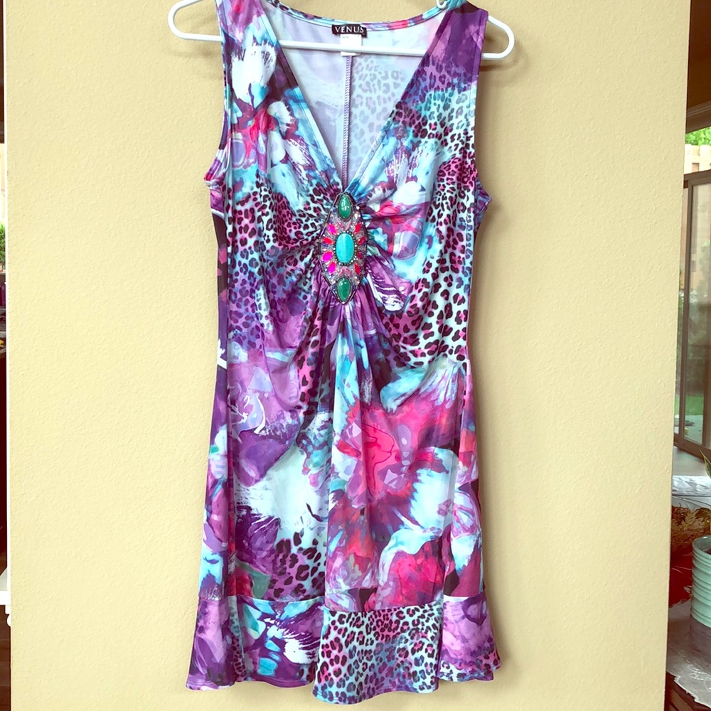 NWOT Venus embellished print party dress